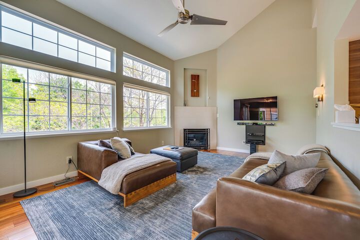 13 Mi to Dtwn Denver: Arvada Townhome w / Deck