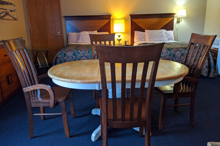 Room 16 of 26