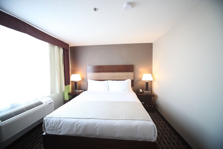 Room 22 of 53