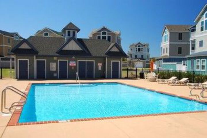 Villas at Corolla Bay by Kees Vacations