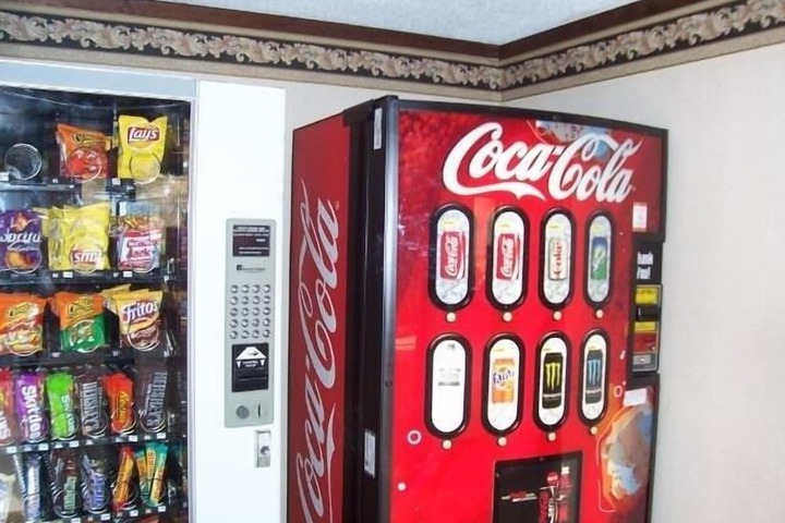 Americas Best Value Inn & Suites Warren Detroit