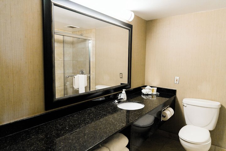 Room 18 of 53