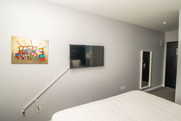 Room 11 of 56