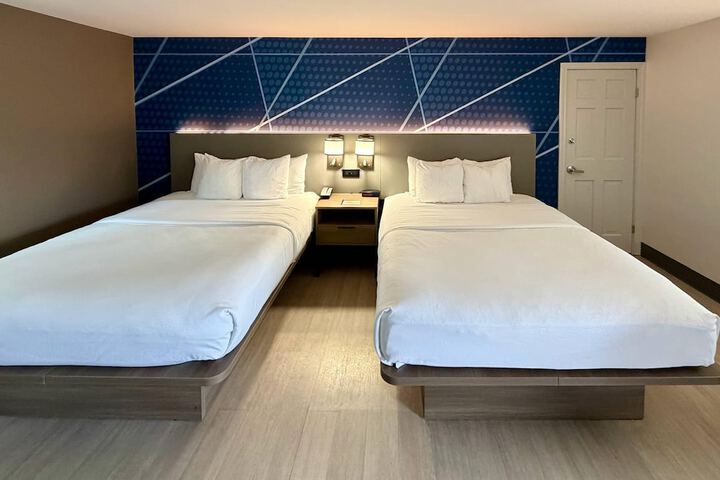 Comfort Inn & Suites Sturbridge - Brimfield