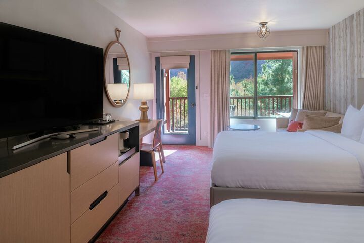 Room 49 of 118