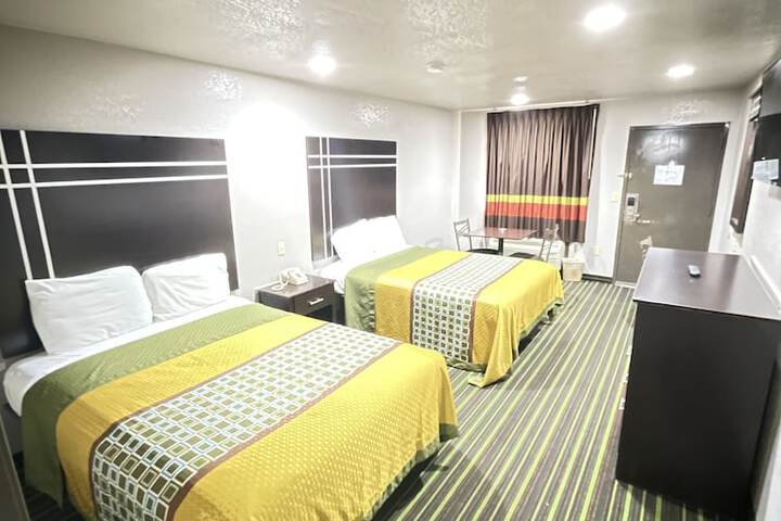 Room 22 of 42