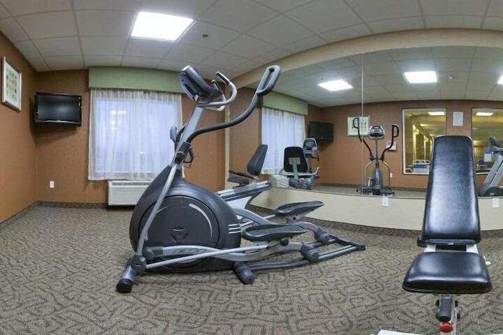 Holiday Inn Express Hotel & Suites Magee by IHG
