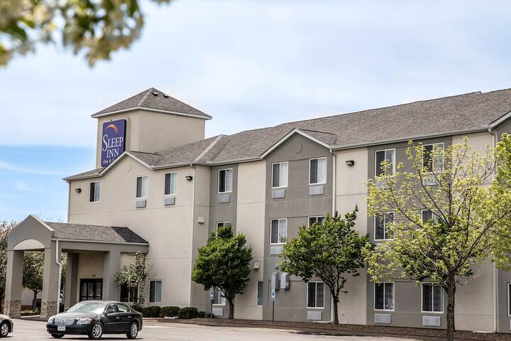 Hotel 3 of 43