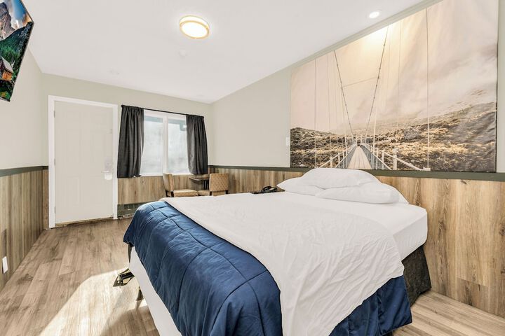 Room 9 of 9