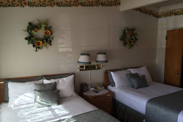 Room 13 of 49