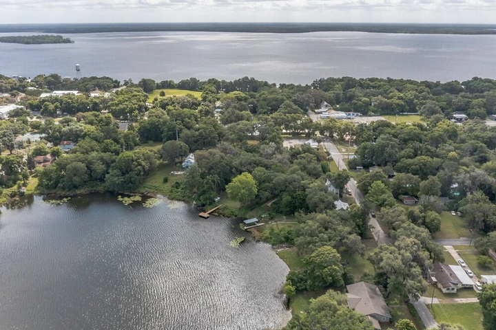 West Stella Lake House With Outdoor Pool Table & Fireplace 3 Bedroom Residence by Redawning