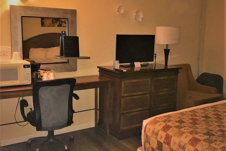 Ramada by Wyndham Anchorage