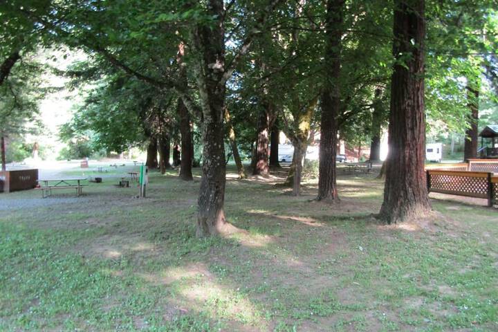 Property Grounds 45 of 45