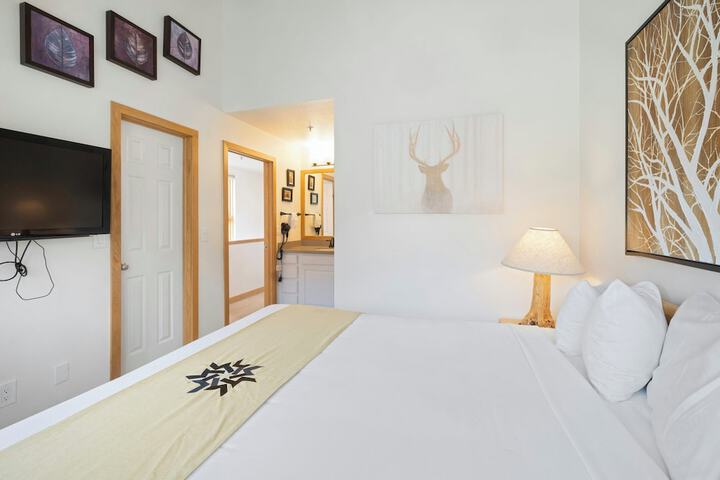 Lakeside Village by Vail Resorts