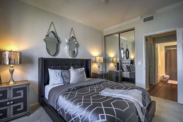 Room 14 of 17