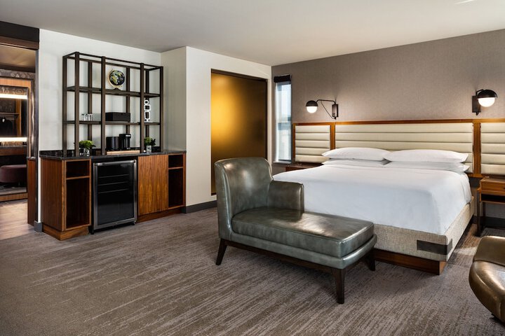 Room 31 of 109