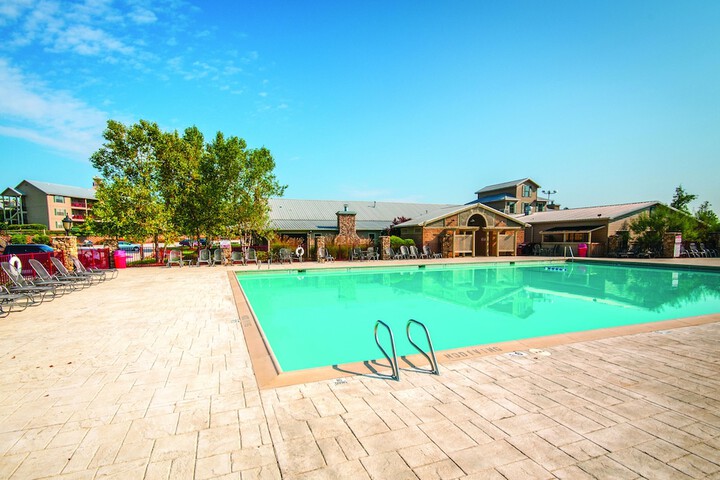 Pool 4 of 55