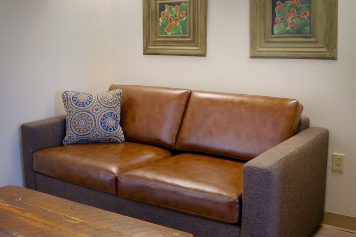 Days Inn & Suites by Wyndham Llano