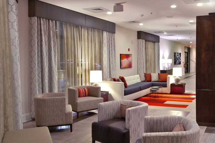 Hotel 5 of 51