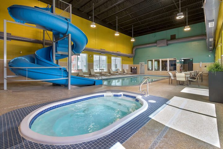 Pool 5 of 37