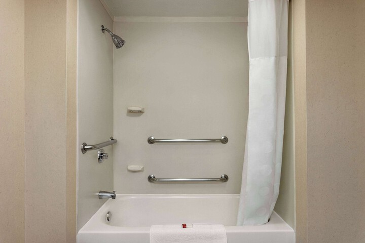 Ramada by Wyndham Pigeon Forge North