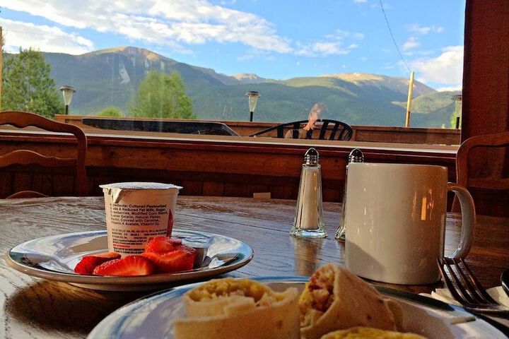 Breakfast/Coffee Service 17 of 21