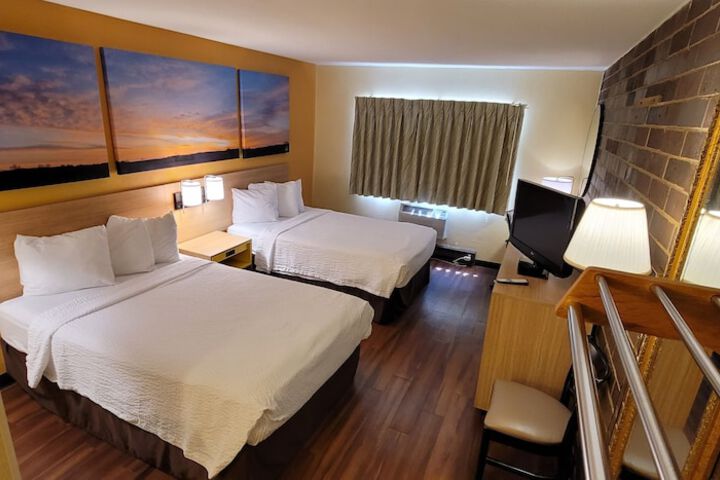 Room 35 of 56