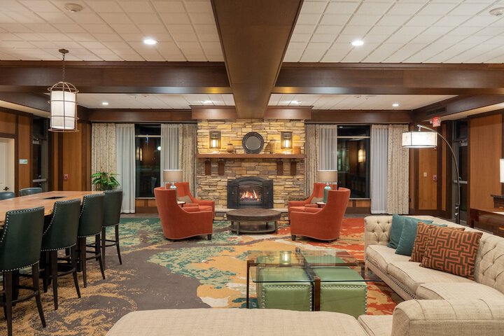 Hotel 14 of 64