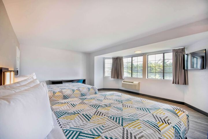 Room 42 of 51