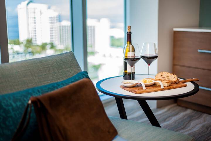 Embassy Suites by Hilton Sarasota FL