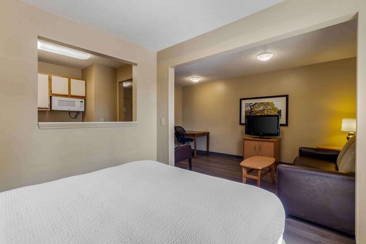 Room 21 of 25