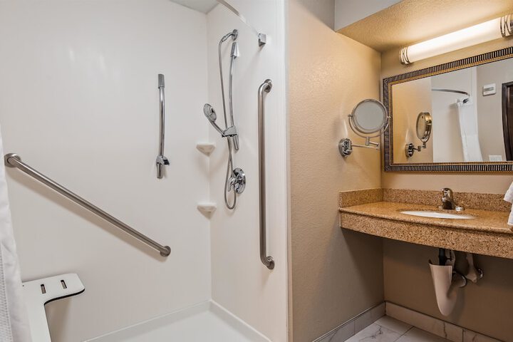 Best Western Plus Henderson Hotel