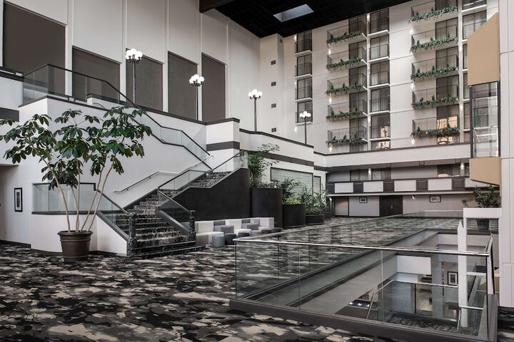 Embassy Suites Hotel Winston-Salem
