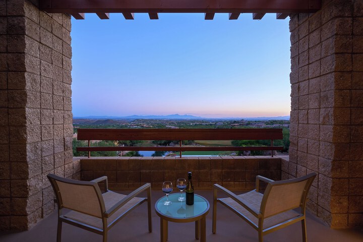 Loews Ventana Canyon Resort