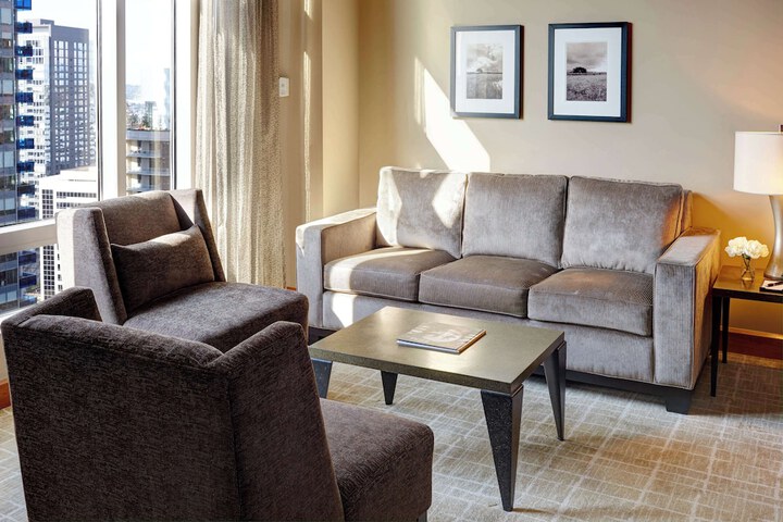 Room 3 of 45
