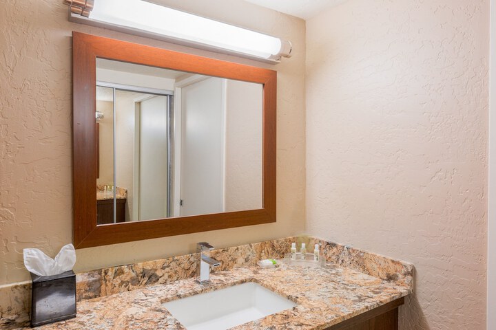 Holiday Inn Resort The Lodge at Big Bear Lake by IHG
