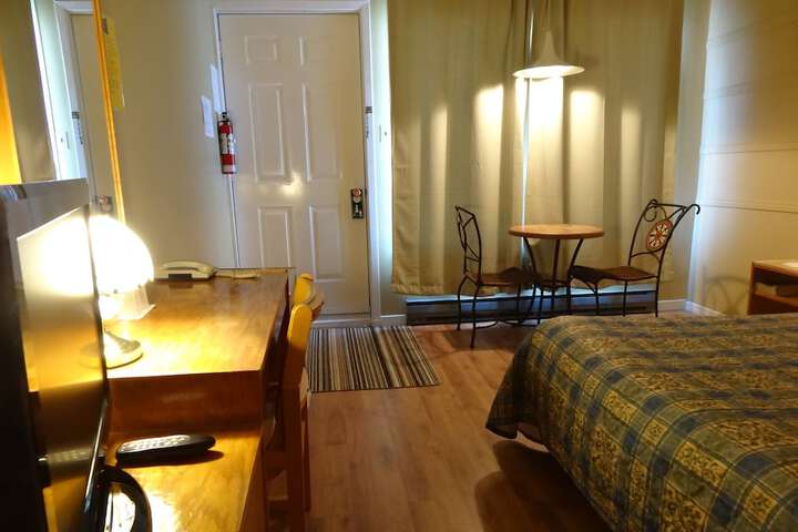 Room 22 of 46