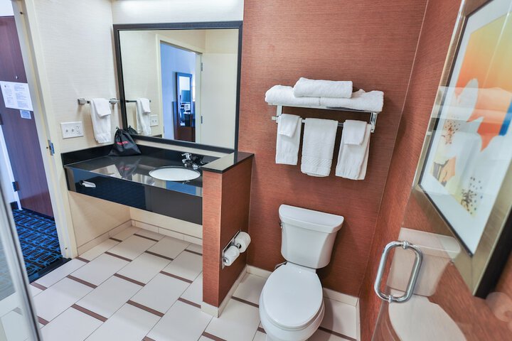 Wavecrest Lodge