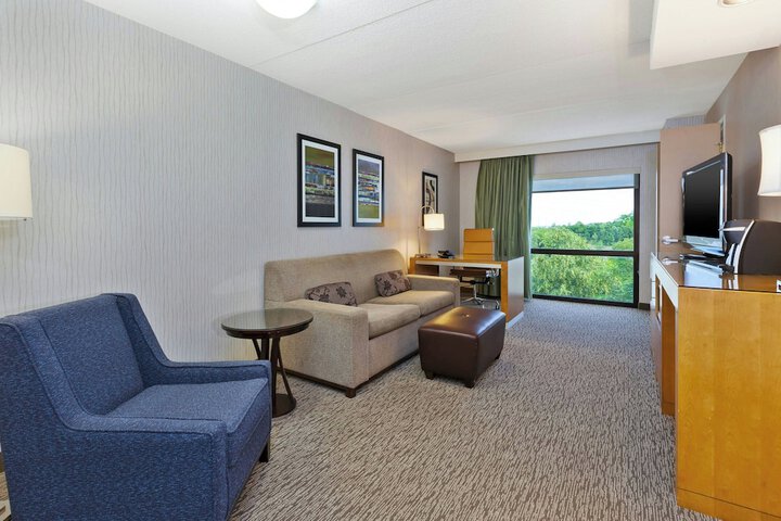Hotel Auburn Hills