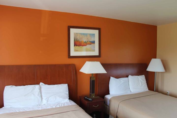 Room 15 of 18