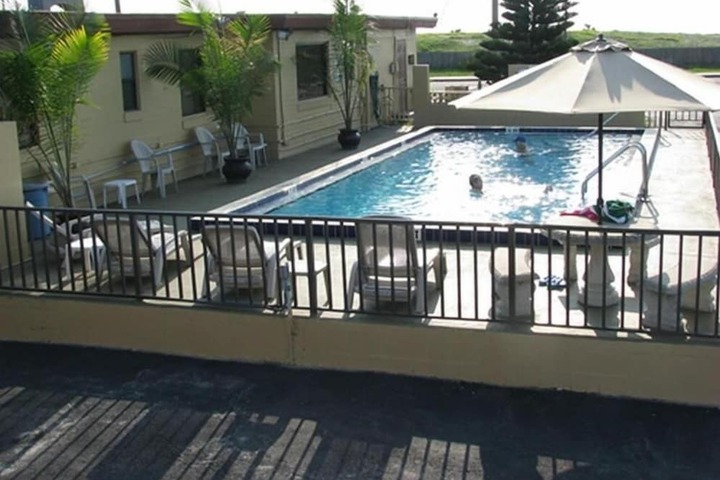 Pool 5 of 42