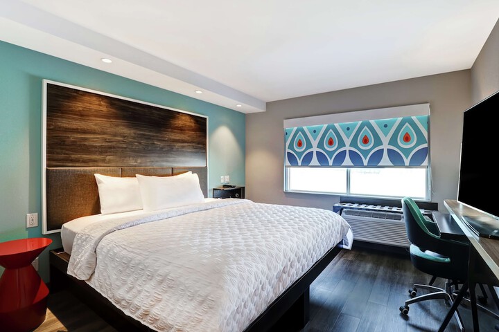 Room 22 of 45