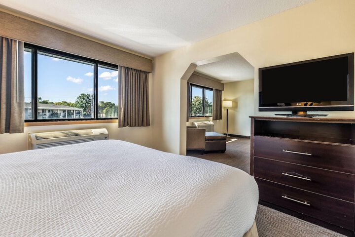 Baymont by Wyndham Bloomington MSP Airport