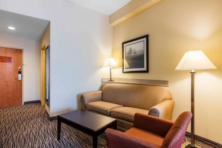 Room 20 of 35