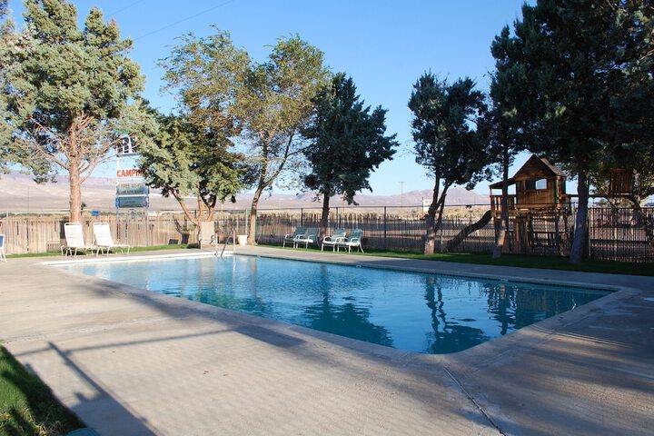 Pool 10 of 146