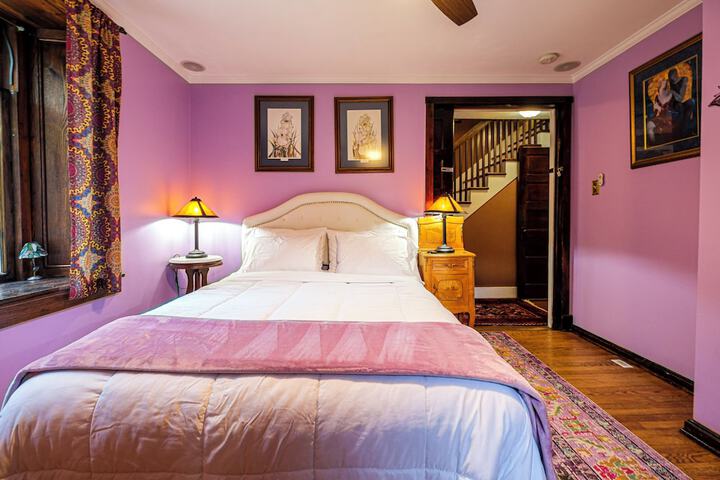 Stone Manor Boutique Inn