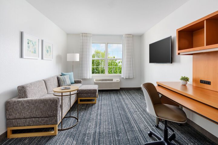 TownePlace Suites by Marriott Manchester