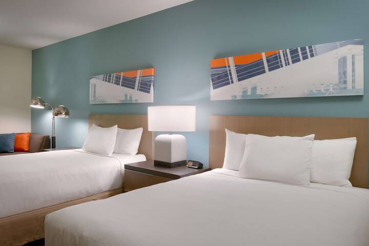 Room 21 of 39