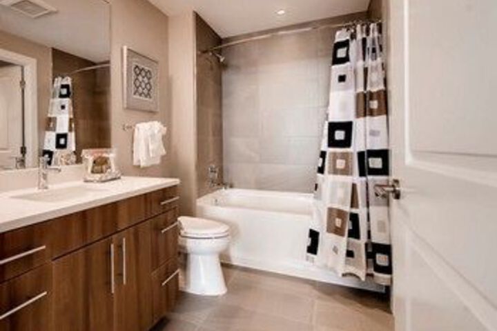 Global Luxury Suites in Downtown San Ramon