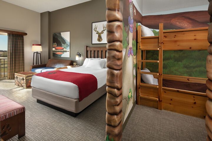 Room 15 of 62